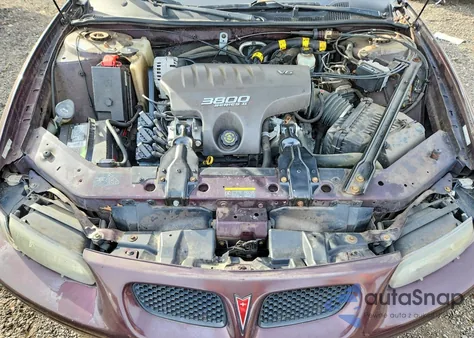 2002 Pontiac Grand Prix Gt z USA, uszkodzony, nr VIN 1G2WP12K82F219285